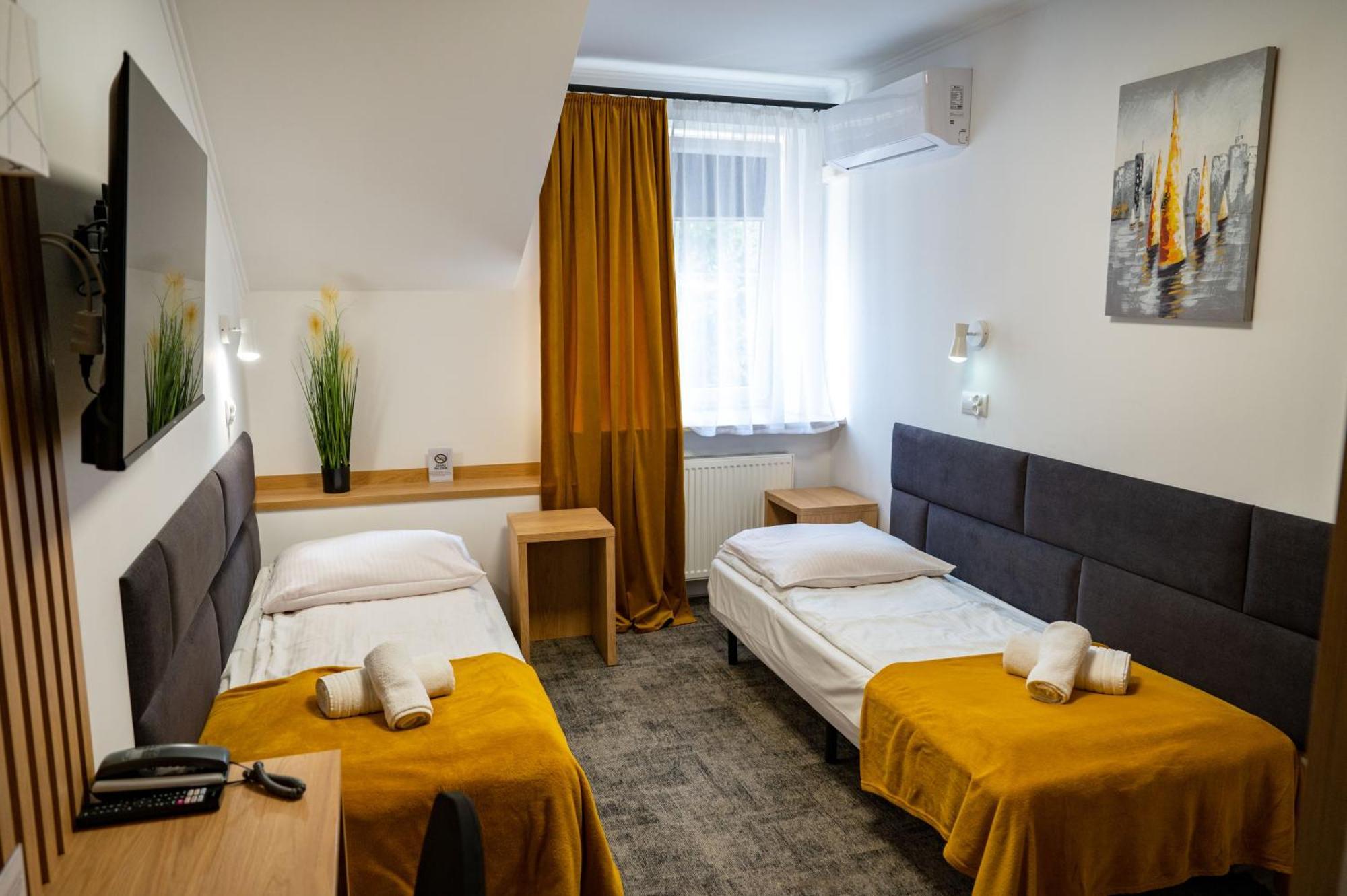 Hotel Duet Chełm Extérieur photo